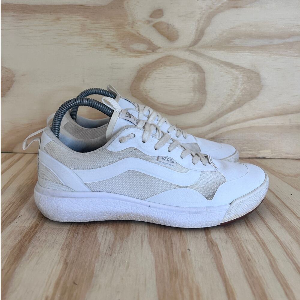 Vans Off The Wall - Ultrarange EXO v3 - Trainers Shoes - White - Women's - 8